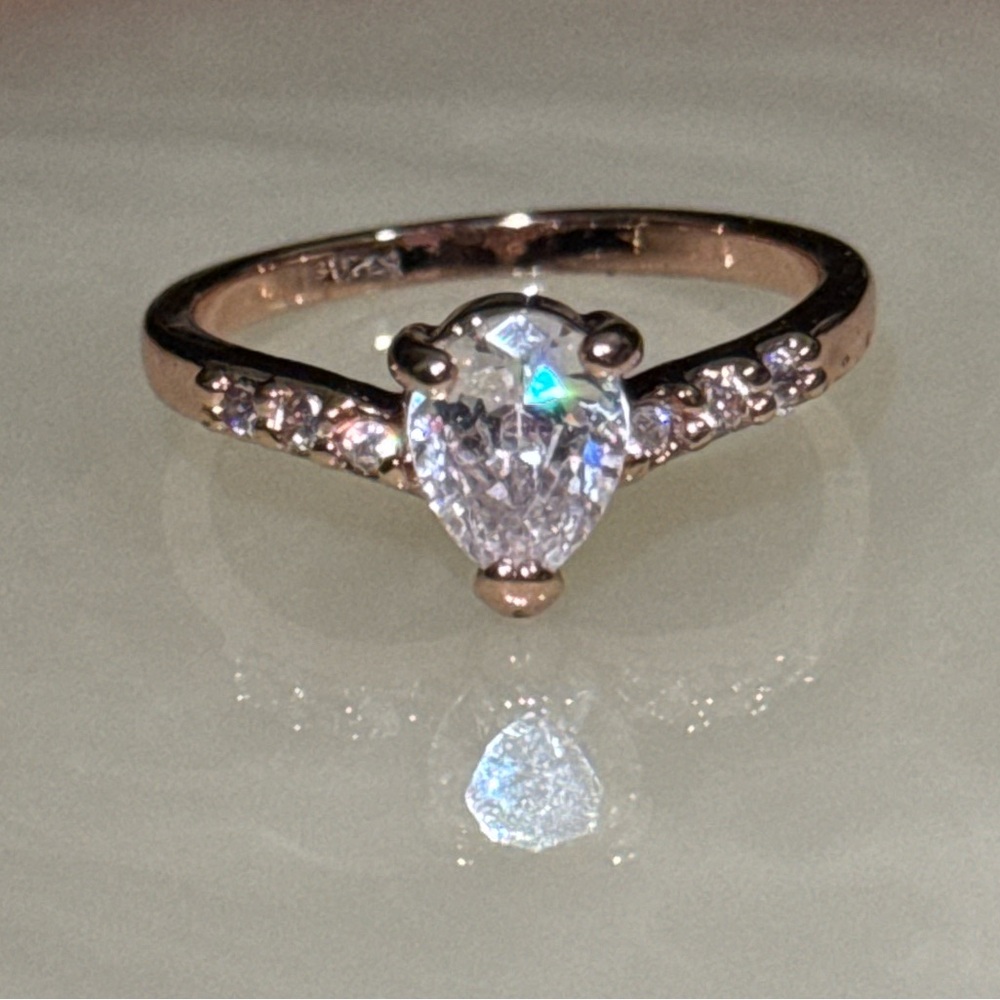 Rose Gold Tone Crystal Ring Size 7.5 NWOT